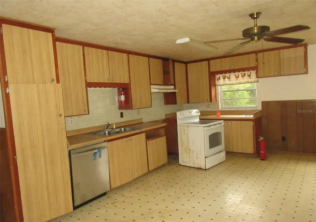 3rd image of 11639 Huggins St, Leesburg, FL 34788 | MLS# G5116756