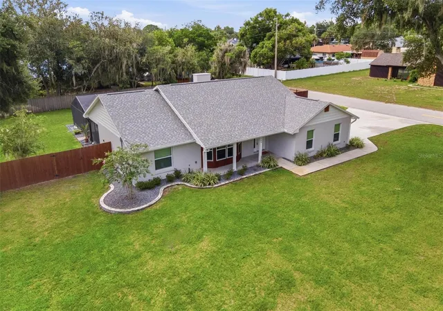 Photo 1 of Single family home for sale at 5240 Royal Oak Dr, Fruitland Park, FL 34731 | MLS# G5116757 | Listing updated on 2026-09-01