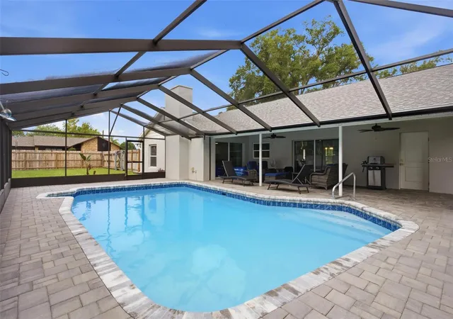 Photo 3 of Single family home for sale at 5240 Royal Oak Dr, Fruitland Park, FL 34731 | MLS# G5116757 | Listing updated on 2026-09-01
