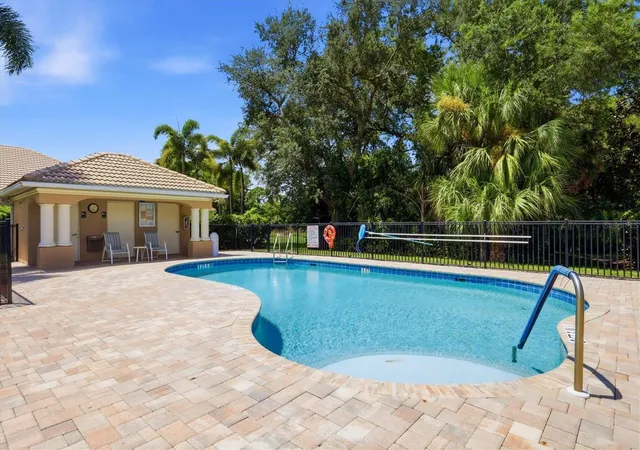 36th image of 9089 Willow Brook Dr, Sarasota, FL 34238 | MLS# N6145435