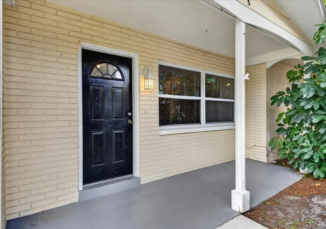 Single family home for sale at 615 5Th Ave N, SAFETY HARBOR, FL 34695 | MLS# TB8541174 | Listing updated on 2026-10-06