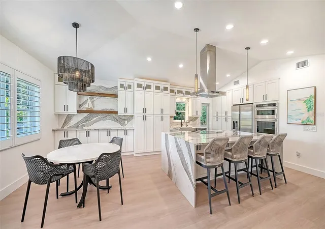 3rd image of 3624 S Lockwood Ridge Rd, Sarasota, FL 34239 | MLS# A4703672