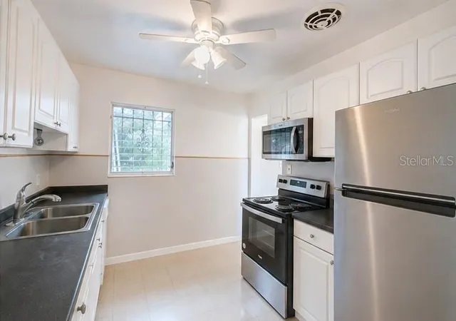 Photo 4 of Single family home for sale at 1522 Tilsen Dr, Tampa, FL 33612 | MLS# TB8541175 | Listing updated on 2026-10-07