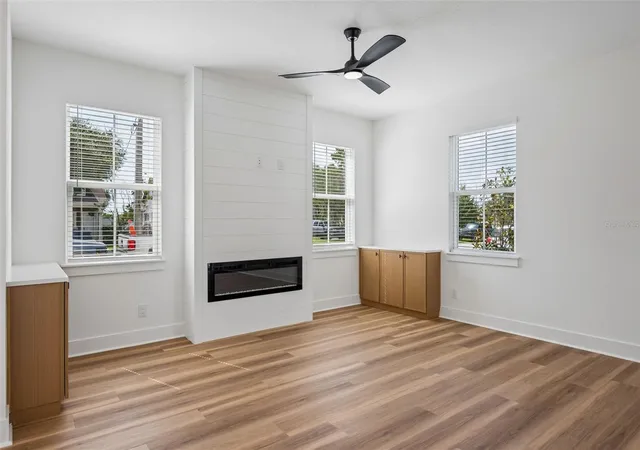 image of 2119 W Lucerne Ter, Orlando, FL 32806 | MLS# O6435562