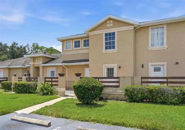 Photo 2 of Townhouse for sale at 3108 Landsend Ct, Kissimmee, FL 34743 | MLS# S5156061 | Listing updated on 2026-09-28