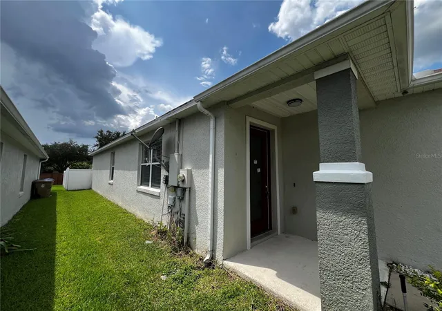 3rd image of 454 Janice Kay Pl, Kissimmee, FL 34744 | MLS# O6435565