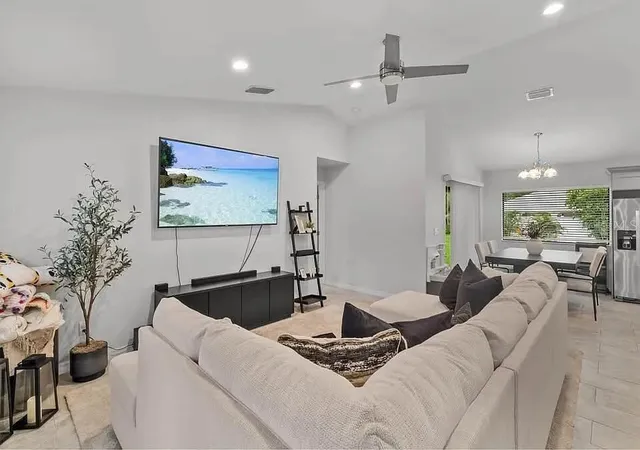 3rd image of 2492 Jacobs St, Port Charlotte, FL 33953 | MLS# O6435566