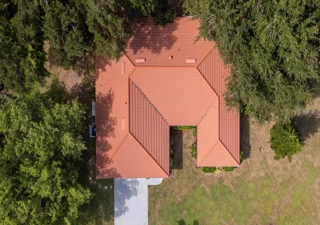 Photo 3 of Single family home for sale at 1608 Bob O Link Dr, Venice, FL 34293 | MLS# A4703674 | Listing updated on 2026-09-02