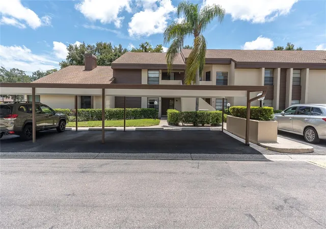 2nd image of 2866 Countrybrook Dr, Palm Harbor, FL 34684