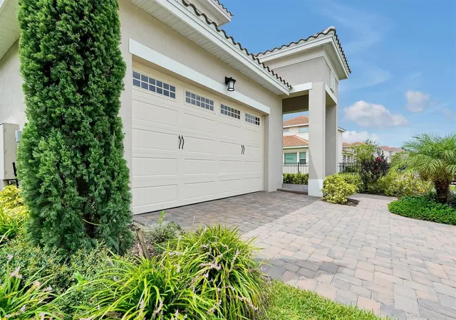 3rd image of 13342 Bromborough Dr, Orlando, FL 32832 | MLS# S5156062
