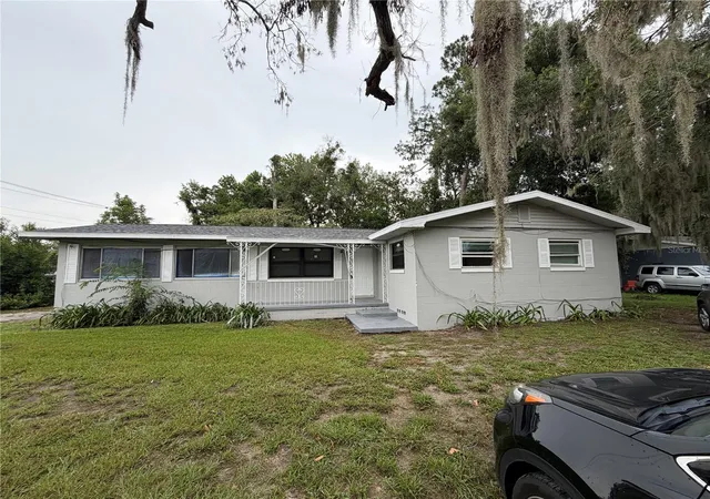 2nd image of 2715 Ne 1st Ave, Ocala, FL 34470 | MLS# OM730843