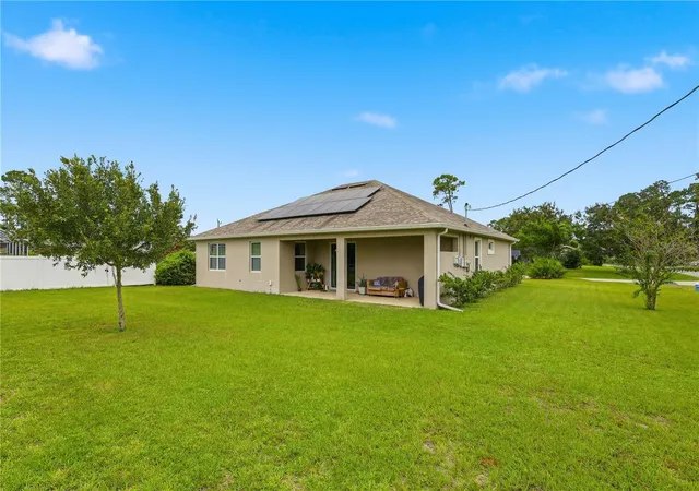 3rd image of 50 Pepper Ln, Palm Coast, FL 32164 | MLS# FC320871