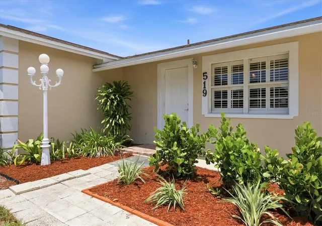 2nd image of 519 65th Ave W, Bradenton, FL 34207 | MLS# A4703682