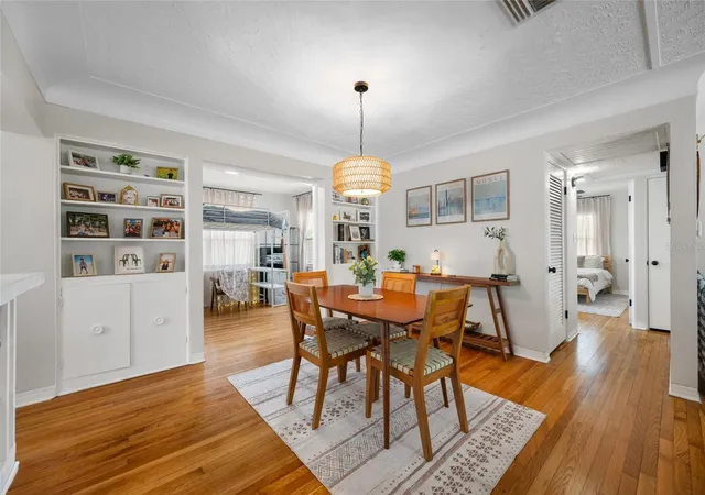 Photo 4 of Single family home for sale at 6219 Hampton Dr N, St Petersburg, FL 33710 | MLS# TB8541208 | Listing updated on 2026-10-10
