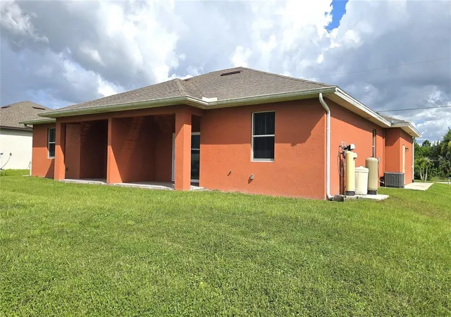 6th image of 2325/2327 Daniel Ave N, Lehigh Acres, FL 33971 | MLS# TB8541211