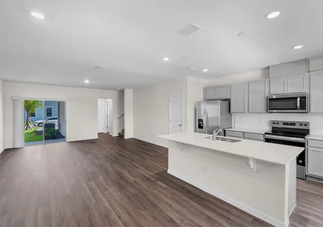 2nd image of 16516 Barbours Creek Wy, Winter Garden, FL 34787 | MLS# O6435583