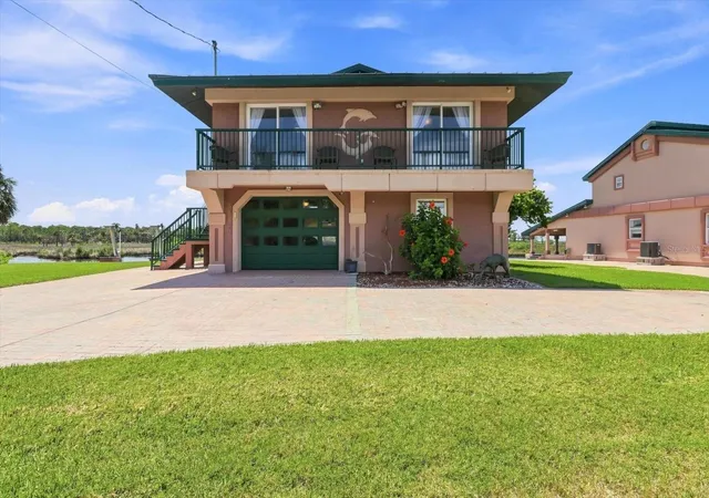 Photo 5 of Single family home for sale at 3198 Indian Gulf Ln, Hernando Beach, FL 34607 | MLS# W7888807 | Listing updated on 2026-08-26