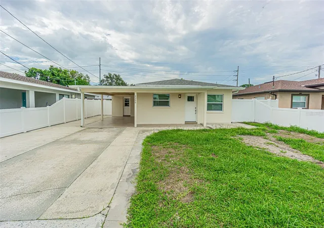 1st image of 3320 W Leroy St, Tampa, FL 33607 | MLS# TB8541220