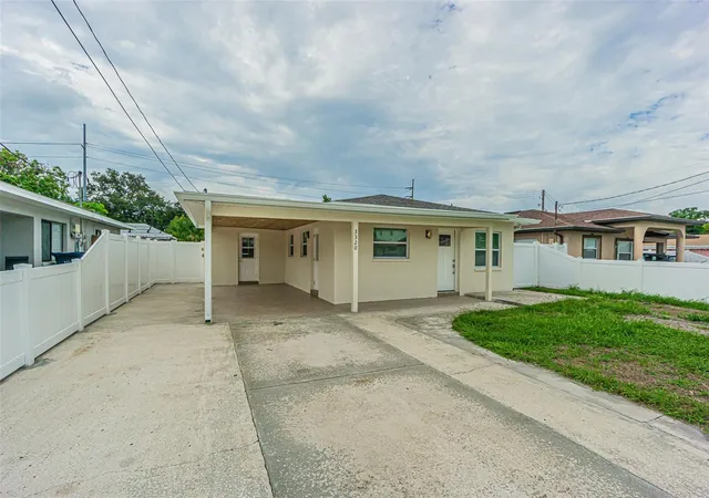 2nd image of 3320 W Leroy St, Tampa, FL 33607 | MLS# TB8541220