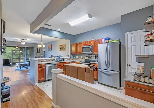5th image of 612 Shropshire Loop, Sanford, FL 32771 | MLS# O6435593