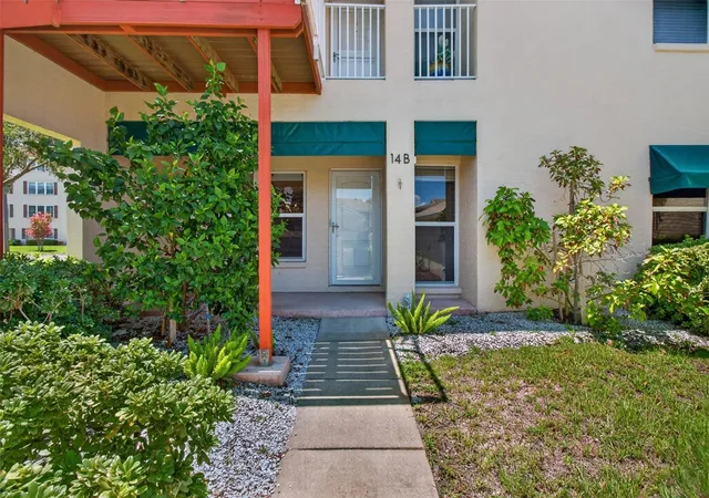 2nd image of 6330 99th Wy N #14B, St Petersburg, FL 33708 | MLS# TB8541224