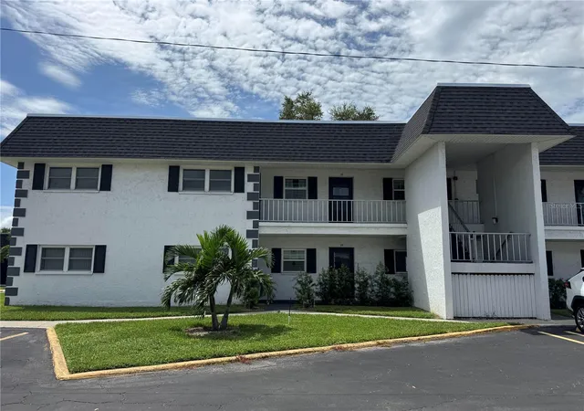 1st image of 204 46th Avenue Ter W #411, Bradenton, FL 34207 | MLS# A4703693