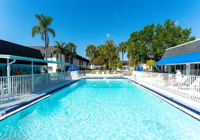 2nd image of 204 46Th Ave Ter W, BRADENTON, FL 34207