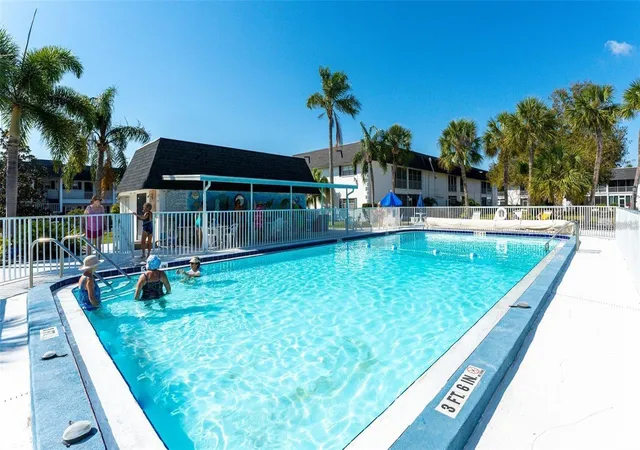 33rd image of 204 46th Avenue Ter W #411, Bradenton, FL 34207 | MLS# A4703693