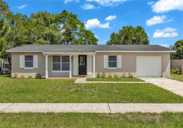 1st image of 2638 Beal St, Deltona, FL 32738 | MLS# O6435604