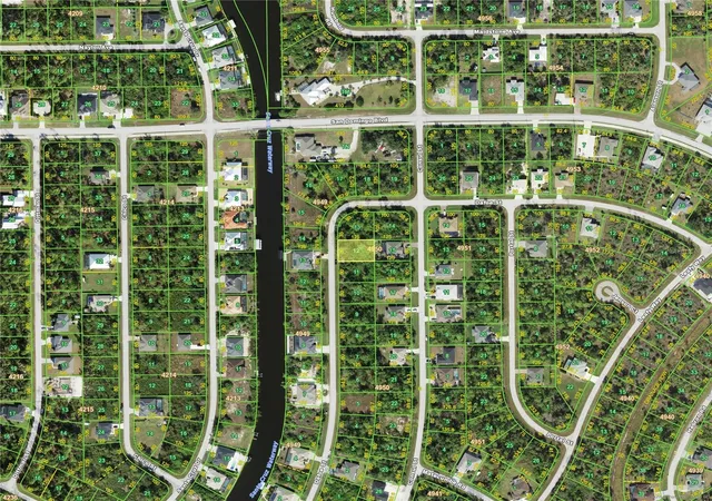 3rd image of 8184 Dafoe St, Port Charlotte, FL 33981 | MLS# C7529853