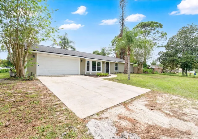 2nd image of 2304 Travelers Palm Dr, Edgewater, FL 32141 | MLS# NS1089061