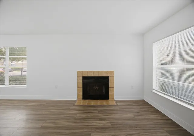 Photo 4 of Condo for sale at 14315 Hanging Moss Cir #101, Tampa, FL 33613 | MLS# TB8541235 | Listing updated on 2026-10-07