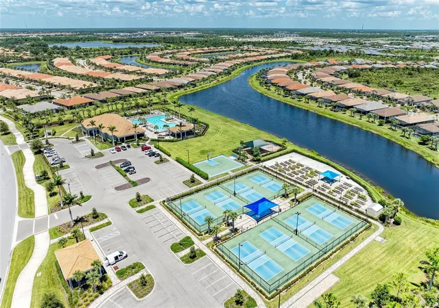 68th image of 19185 Mangieri St, Venice, FL 34293 | MLS# N6145445