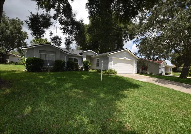 3rd image of 5137 Desoto Wy, Leesburg, FL 34748 | MLS# O6435619