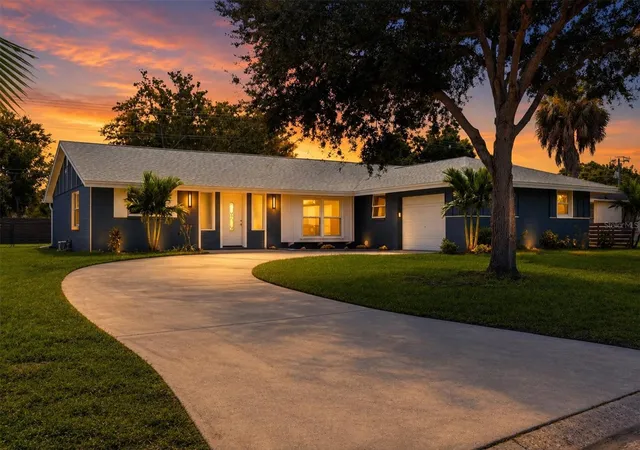 Photo 1 of Single family home for sale at 286 Mount Vernon Dr, Venice, FL 34293 | MLS# D6148509 | Listing updated on 2026-09-02