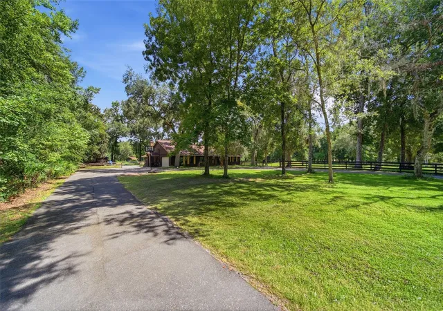 2nd image of 22289 Cheraton Rd, Brooksville, FL 34602 | MLS# TB8541243
