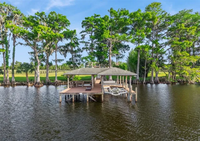 Photo 2 of Mansion for sale at 0 Lake Mills Rd, Oviedo, FL 32766 | MLS# O6435627 | Listing updated on 2026-09-29