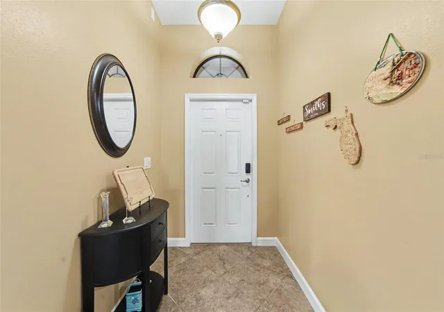 5th image of 14219 Stockwell Ln, Ruskin, FL 33573 | MLS# TB8541245