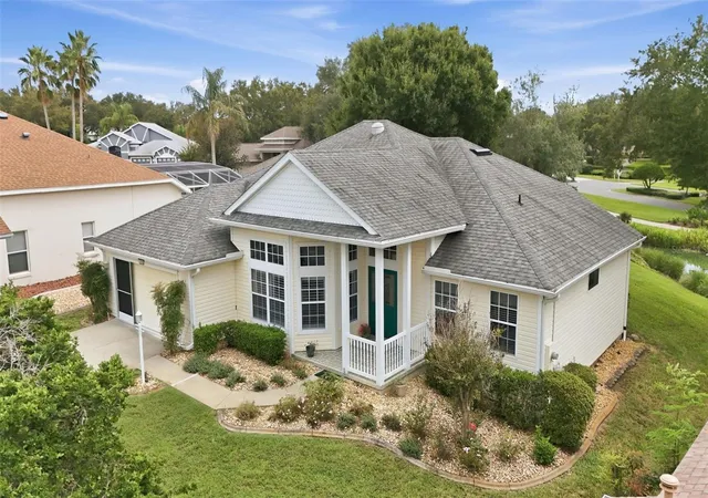 Photo 1 of Single family home for sale at 5596 Freeport Dr, Tavares, FL 32778 | MLS# G5116769 | Listing updated on 2026-09-30
