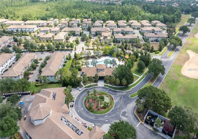 5th image of 1327 Shinnecock Hills Dr, Davenport, FL 33896 | MLS# O6435630