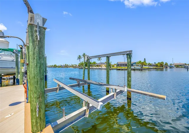 5th image of 861 Symphony Isles Blvd, Apollo Beach, FL 33572 | MLS# TB8541248