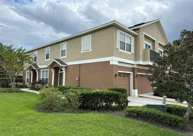 2nd image of 1903 Estancia Cir #1903, Kissimmee, FL 34741 | MLS# O6435632