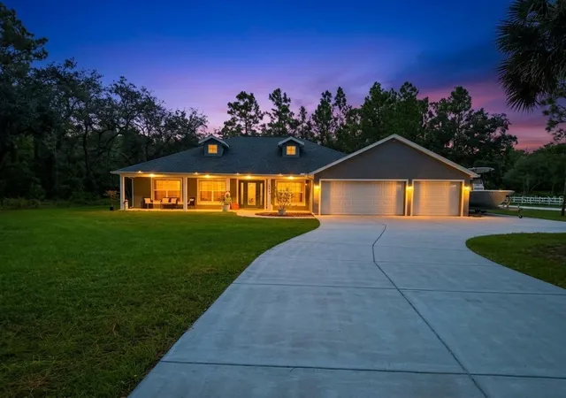 Photo 1 of Single family home for sale at 10361 Thrasher Ave, Weeki Wachee, FL 34614 | MLS# W7888814 | Listing updated on 2026-09-25