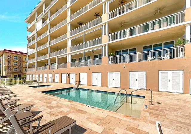 Photo 3 of Condo for sale at 125 Island Wy #305, Clearwater, FL 33767 | MLS# TB8541280 | Listing updated on 2026-10-22
