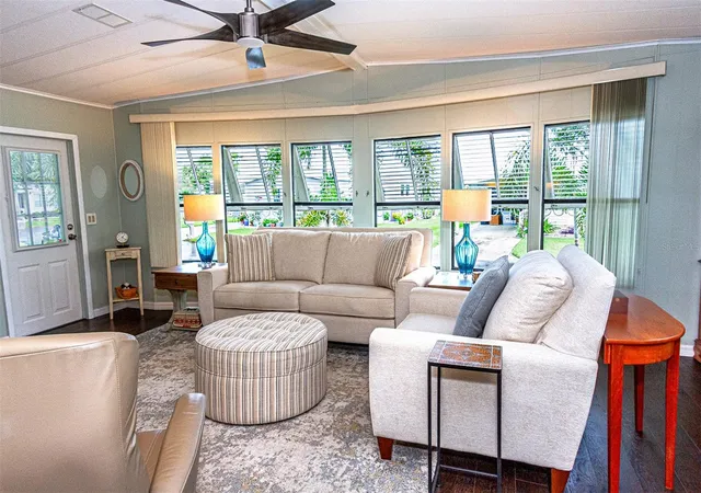 4th image of 172 Clubview Dr #5, Safety Harbor, FL 34695 | MLS# TB8541284