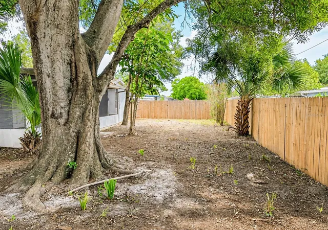 Photo 20 of Sale Pending at 4957 62nd St N, Kenneth City, FL 33709 | MLS# TB8541291 | Listing updated on 2026-08-28