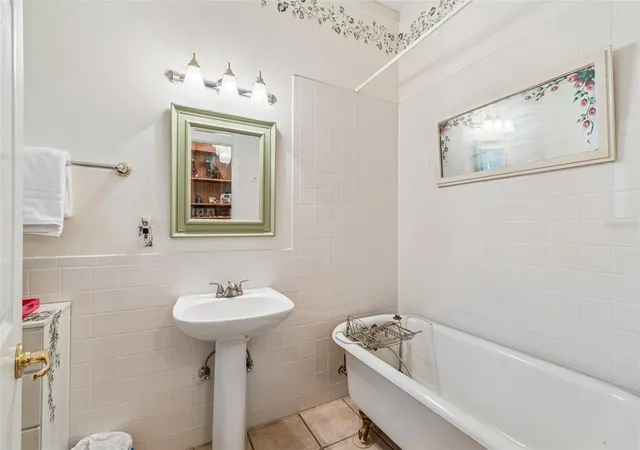 5th image of 21835 Valhalla Wy, Dade City, FL 33523 | MLS# TB8541295