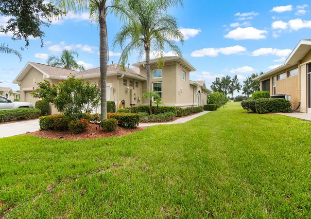 2nd image of 1160 Jameson Greens Dr, Sun City Center, FL 33573 | MLS# TB8541298