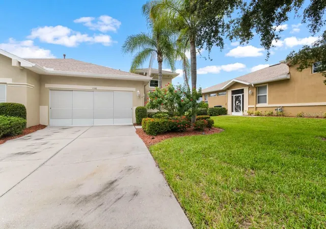 3rd image of 1160 Jameson Greens Dr, Sun City Center, FL 33573 | MLS# TB8541298