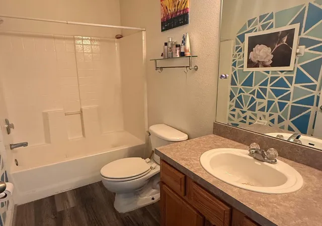 4th image of 8621 Shallow Creek Ct, New Port Richey, FL 34653 | MLS# W7888823